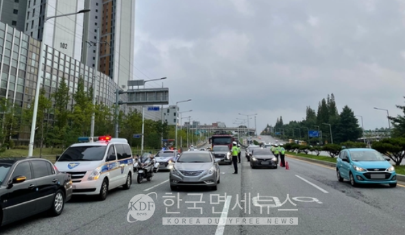 음주운전 단속 모습(사진=천안서북경찰서 연합뉴스)